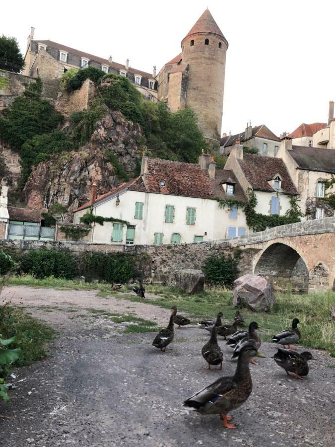 Batisse Du Pont Pinard Et Son Granit Rose Ferienhaus
